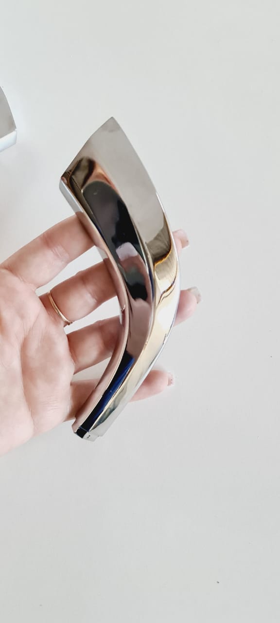 FRISOS CANTOS CURVADOS CAPO FORD F100 TWIN BEAN